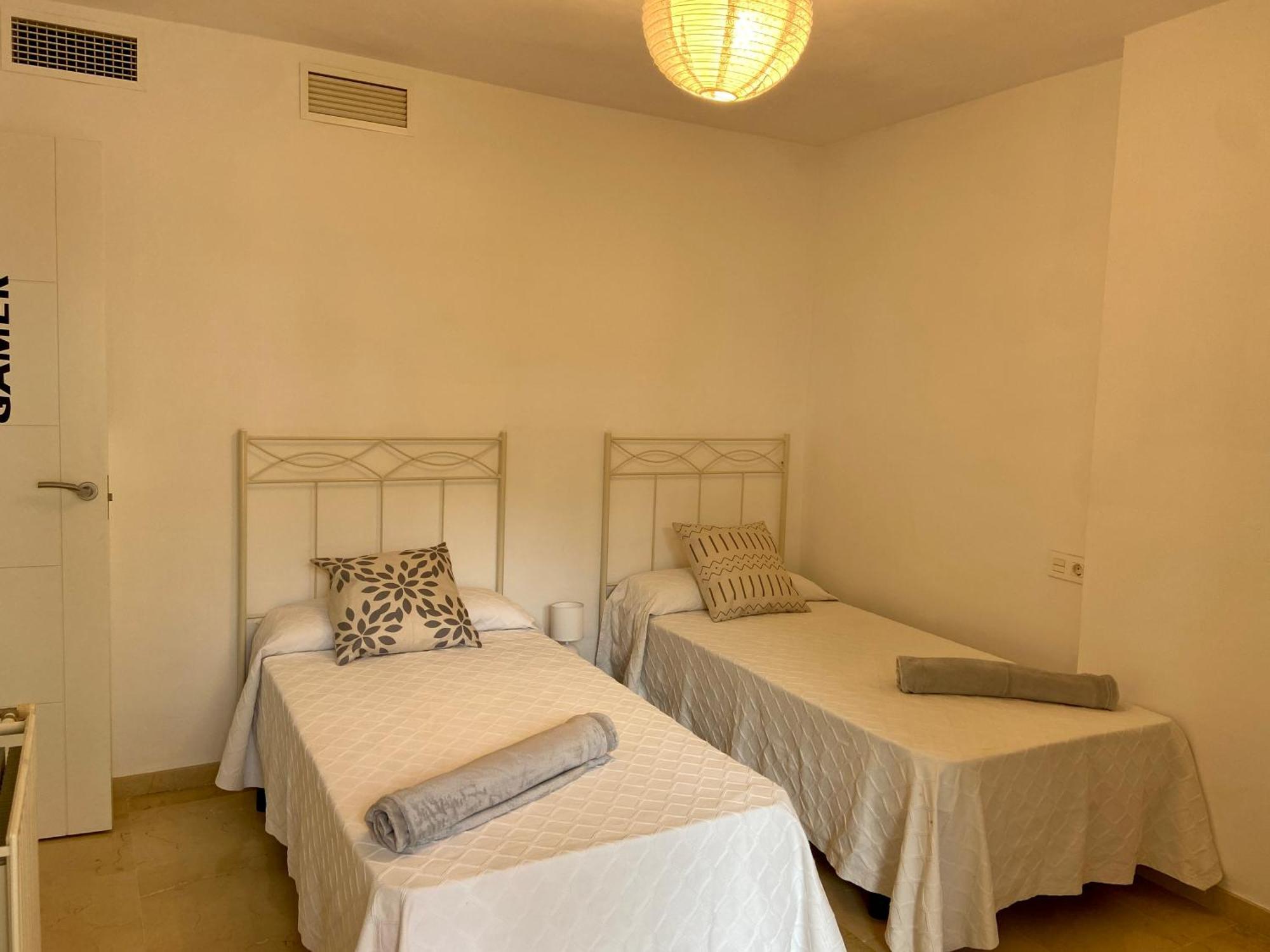 Apartamento Con Vistas Y Terraza En Guadalmina Mad Marbella Kültér fotó