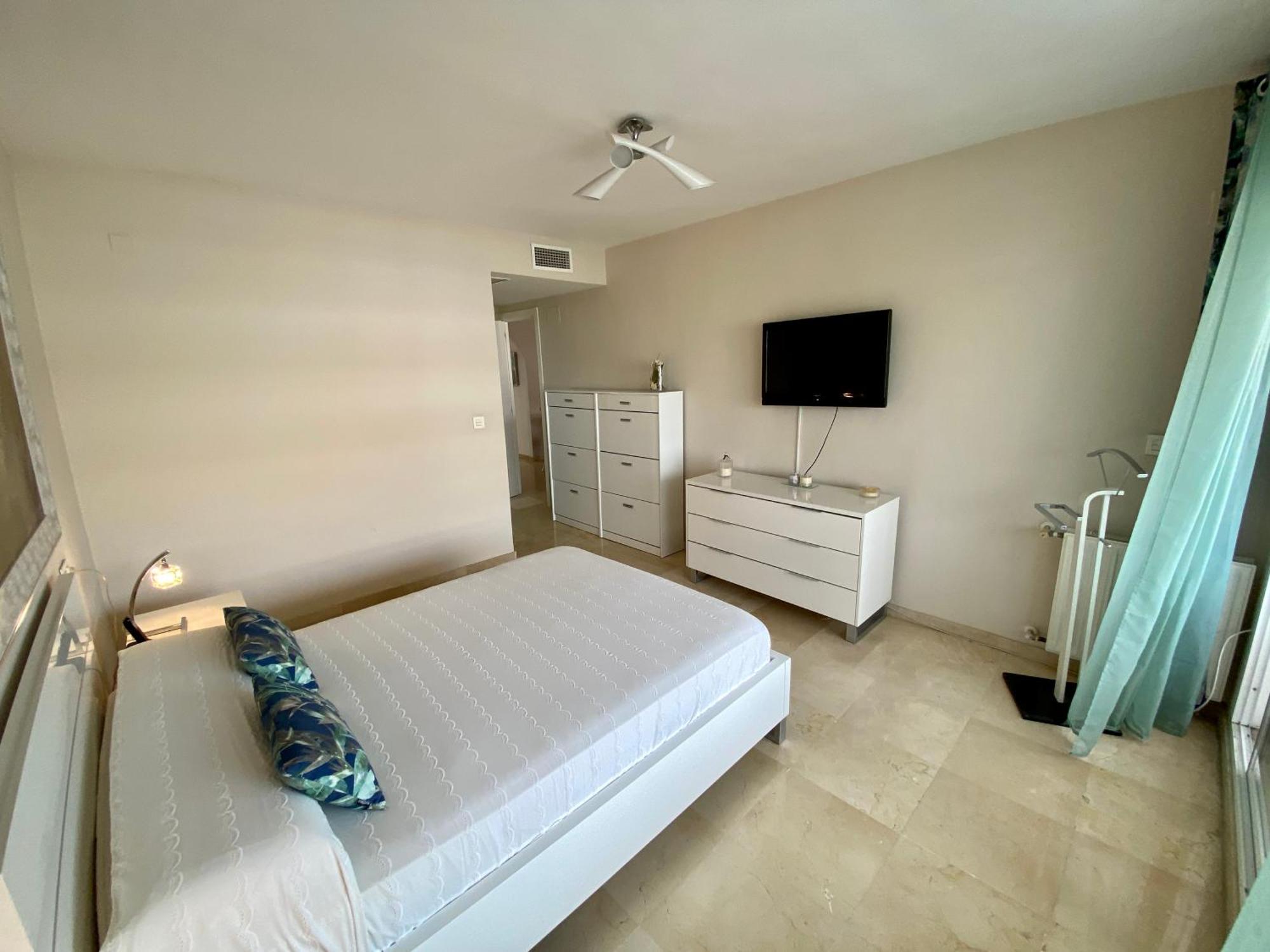 Apartamento Con Vistas Y Terraza En Guadalmina Mad Marbella Kültér fotó