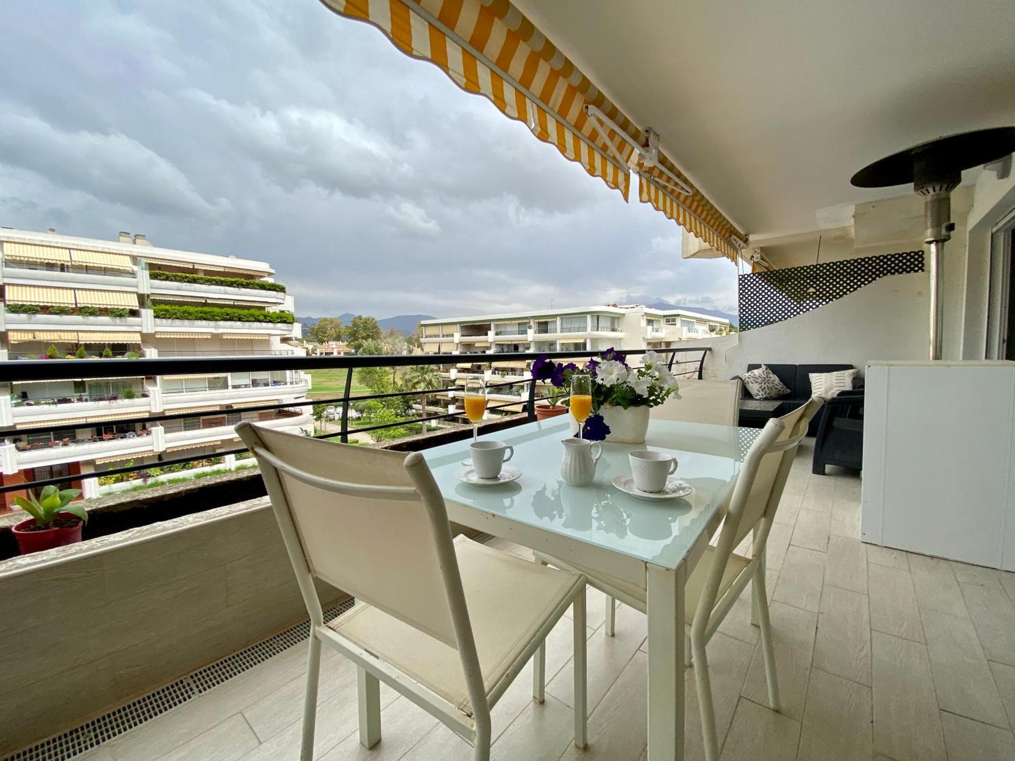 Apartamento Con Vistas Y Terraza En Guadalmina Mad Marbella Kültér fotó